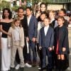 Angelina Jolie explica como prepara mala para seis filhos: 'Mais velhos  ajudam' - Purepeople