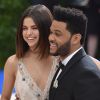 Namorada do cantor The Weeknd, Selena Gomez exaltou sua amiga por transplante de rim: 'Não há palavras para descrever como posso agradecer'