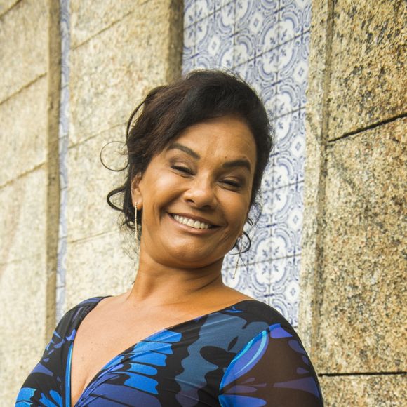 Solange Couto admitiu praticar crossfit para ter um cotidiano mais saudável: 'Estou amando fazer crossfit. Ele me devolveu o agachar e levantar sem precisar de apoio, o pular, o dar cambalhotas. Eu já tinha desativado tudo isso'