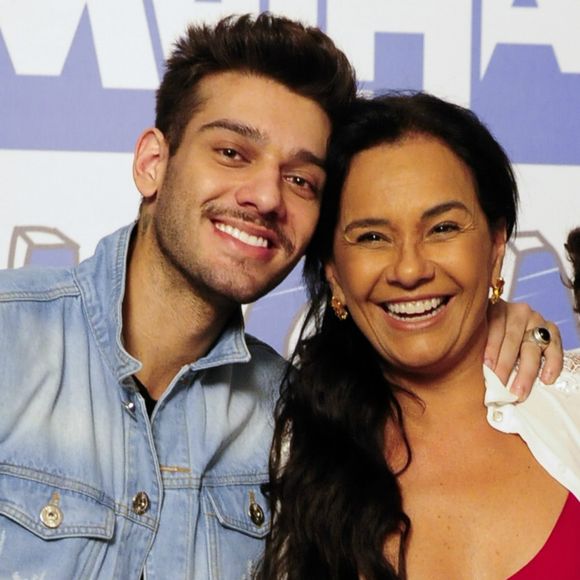 Solange Couto abriu academia de CrossFit em Pernambuco com incentivo do cantor Lucas Lucco, amigo desde 'Malhação - Seu Lugar no Mundo'