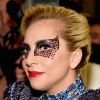 Lady Gaga tem fibromialgia. Síndrome é mais comum nas mulheres entre 20 e 50 anos