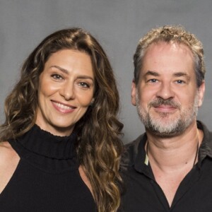 Dan Stulbach interpreta Eugênio, pai de Ruy (Fiuk) e Ivana (Carol Duarte), frutos do casamento com Joyce (Maria Fernanda Cândido) em 'A Força do Querer'