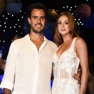 Noiva de Xandinho Negrão, Marina Ruy Barbosa é a primeira celebridade brasileira a ter um vestido de casamento exclusivo da grife Dolce & Gabbana