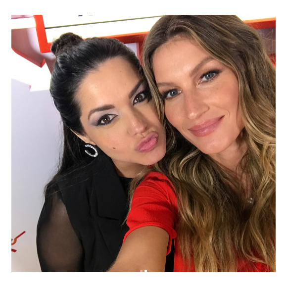 Thais Fersoza tirou uma selfie com Gisele Bündchen ao encontrar a modelo: 'Uma diva'