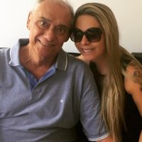 Namorada de Marcelo Rezende se despede do jornalista: 'Continuaremos juntos'