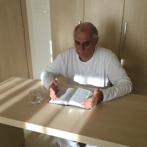 Marcelo Rezende morreu no último sábado, aos 65 anos, em decorrência de um câncer no fígado e no pâncreas