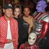 Neymar foi à festa acompanhado da modelo húngara Barbara Palvin e do piloto Lewis Hamilton