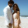 Outros internautas aprovaram a caracterização de Sophie Charlotte e Renato Góes em 'Os Dias Eram Assim': 'Muito bem feita'