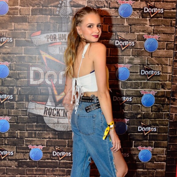 Isabella Scherer, de 'Malhação', nega namoro com Fiuk: 'Especial, mas só amigo'