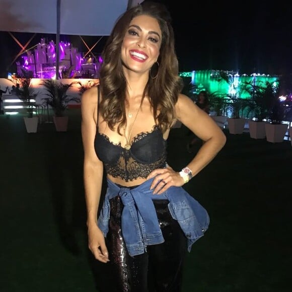 O top usado por Juliana Paes é da marca Rosa Chá e custa R$ 400