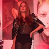 Marina Ruy Barbosa aposta em look com lingerie à mostra na Itália: 'Black sexy'