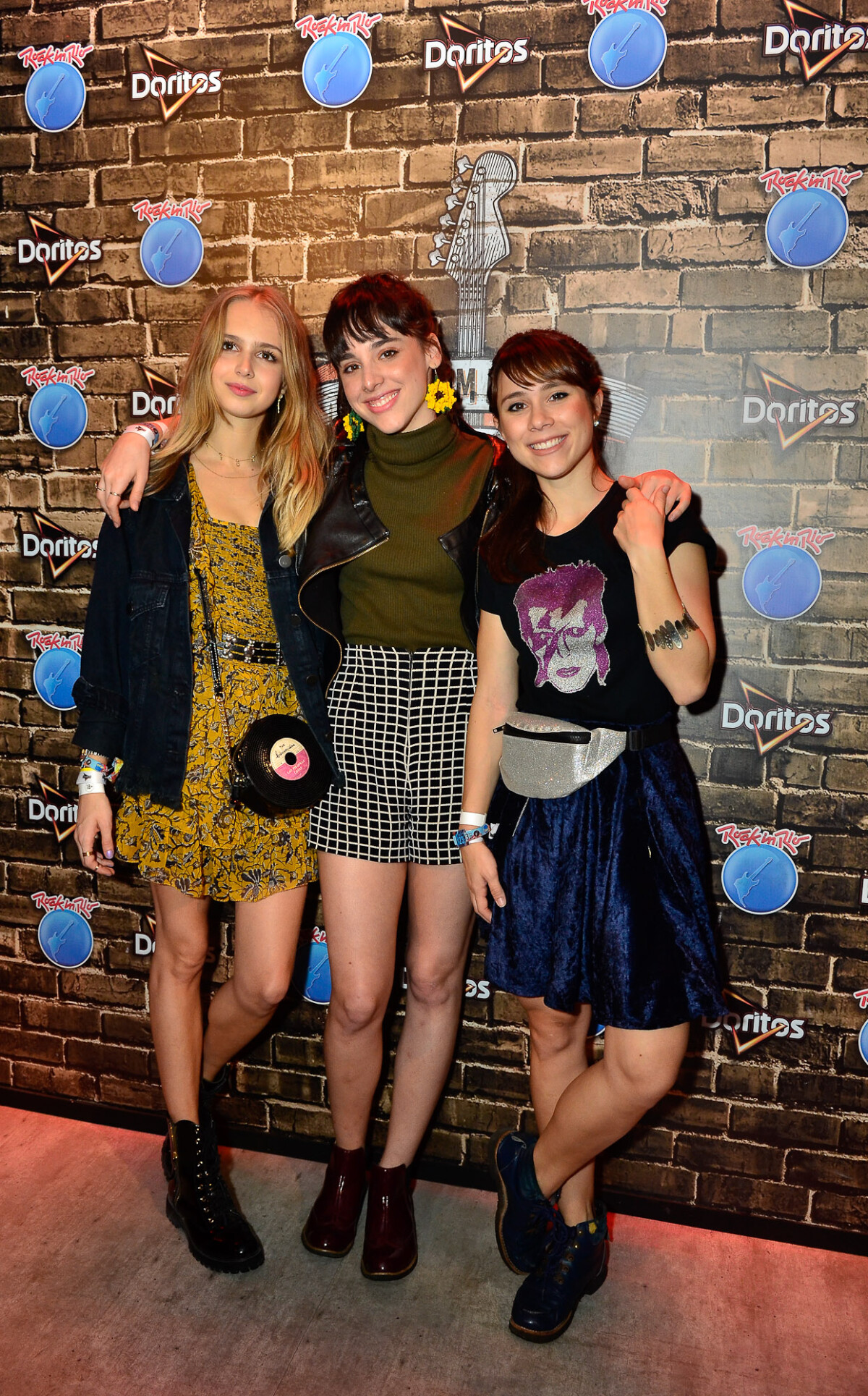 Foto: Daphne Bozaski foi outra atriz a optar pelo item fashion prático Foto: Daphne Bozaski foi outra atriz a optar pelo item fashion prático