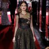 Marina Ruy Barbosa desfilou pela segunda vez para a grife Dolce & Gabbana, no último sábado, 23 de setembro de 2017, durante a semana de moda de Milão