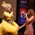 Wanessa Camargo cantou com drag queen Tchaka no Prêmio Jovem Brasileiro 2017