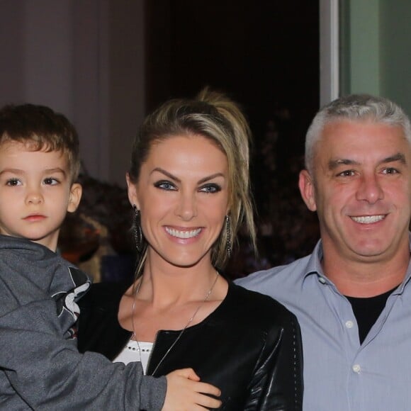 Mãe do pequeno Alexandre Jr., Ana Hickmann contou que já passou por crise no casamento com o empresário Alexandre Correa