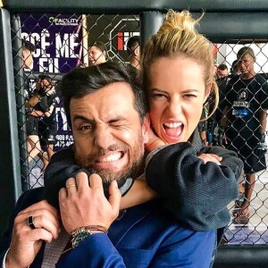 Paolla Oliveira já posou com Rodrigo Lombardi em um clique divertido