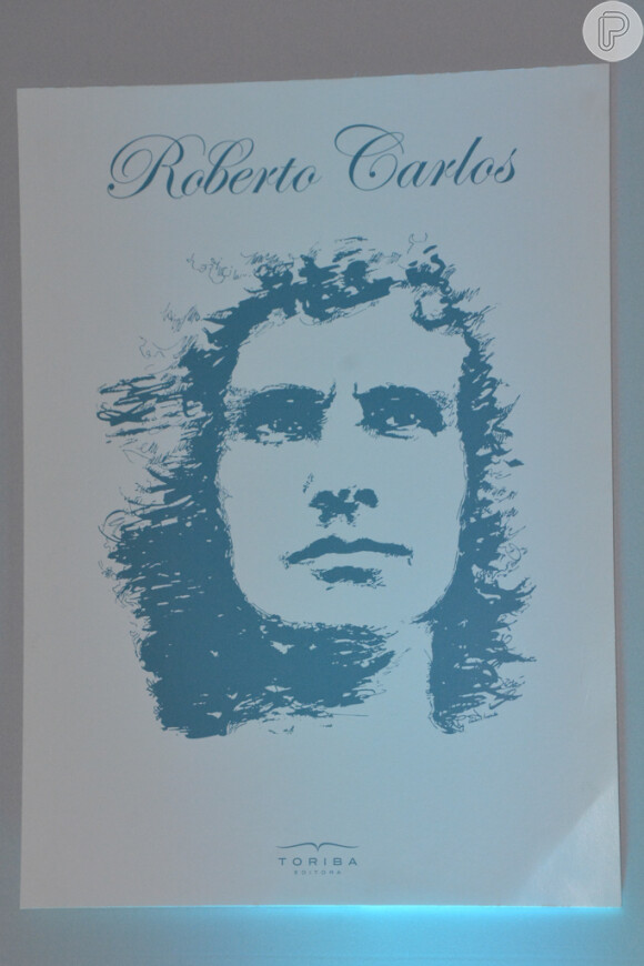 A edição de 'Roberto Carlos' é limitada, com três mil exemplares, custando R$ 4,5 mil cada