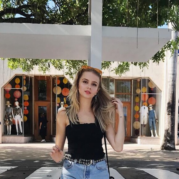 Isabella Scherer revela vontade de terminar a faculdade de moda: 'Pretendo retomar à faculdade, mas não é meu foco, porque eu realmente sempre quis ser atriz'