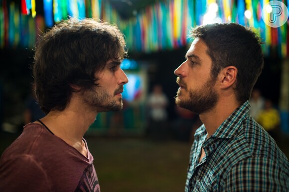 Zeca (Marco Pigossi) e Ruy (Fiuk) vão lutar pela guarda de Ruyzinho (Lorenzo Souza) na novela 'A Força do Querer'