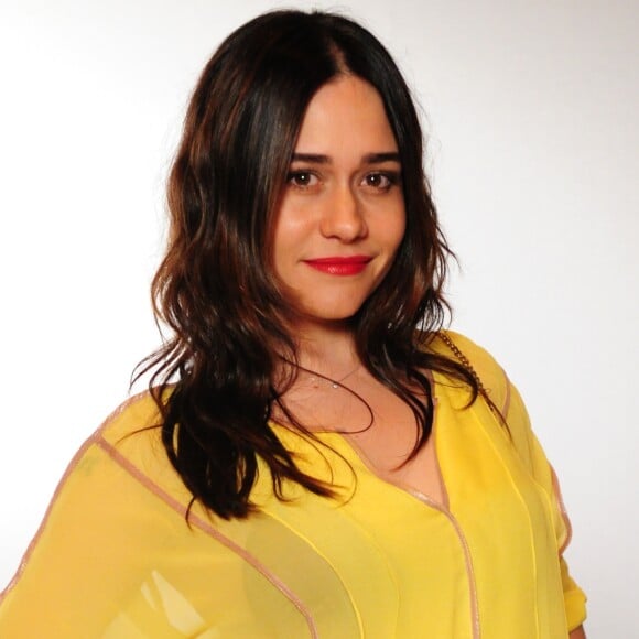 Alessandra Negrini será vilã e rival de Julieta, personagem de Gabriela Duarte. Ela terá inveja da amiga que enriqueceu com o cultivo de café na próxima novela das 18h, 'Orgulho e Paixão'
