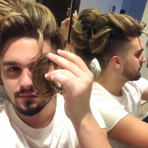 Luan Santana mostrou o novo visual em suas redes sociais