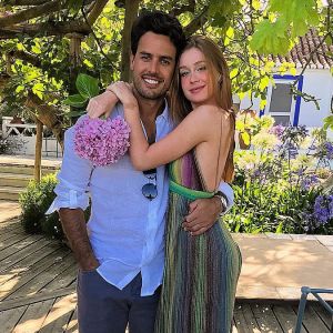 Marina Ruy Barbosa e Xandinho Negrão farão um almoço em comemoração ao casamento civil neste domingo, 1º de outubro de 2017