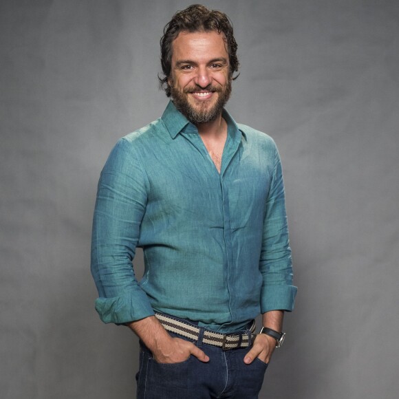 Rodrigo Lombardi defende seu personagem em 'A Força do Querer': 'Tudo aquilo que nós [espectadores] acompanhamos a Bibi fazendo, o Caio não viu. Assim como ele, um homem apaixonado, eu perdoaria certas coisas'