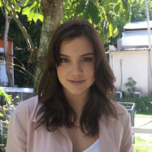 'Sempre gostei de estudar', diz a atriz Alice Wegmann, aluna do curso de Publicidade e Propaganda