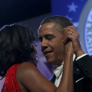 'Feliz 25 anos, Barack Obama. Um quarto de séculos depois, você ainda é meu melhor amigo', escreveu Michelle Obama para o marido com quem casou no dia 3 de outubro de 1992