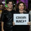 Deborah Bloch protestou contra a censura ao lado da filha, Julia Anquier, que impressiona pela semelhança com a mãe