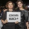 Debora Bloch levantou o cartaz ao lado da filha, Julia Anquier, na abertura do Festival do Rio, na quinta-feira, 5 de outubro de 2017