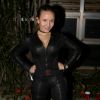 Larissa Manoela usou look viúva negra em festa a fantasia na noite de sexta-feira, 7 de outubro de 2017
