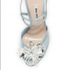 A sandália Miu Miu de Alice Wegmann é ornada com cristais