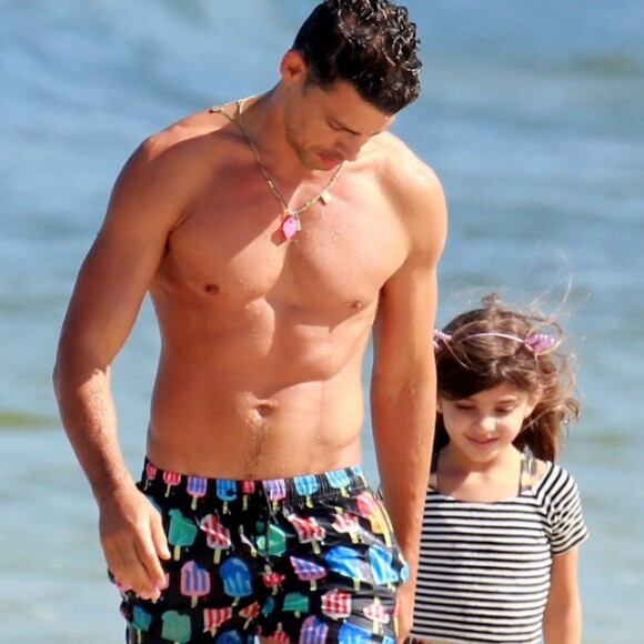 'Eu vou dar suporte, mas não minto que gostaria que ela tivesse uma vida mais normal', afirmou Cauã Reymond