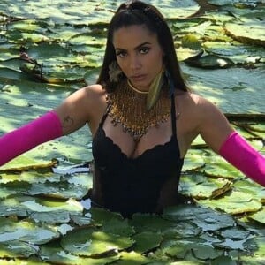 O novo clipe de Anitta, 'Is That For Me', tem parceria com DJ sueco Alesso