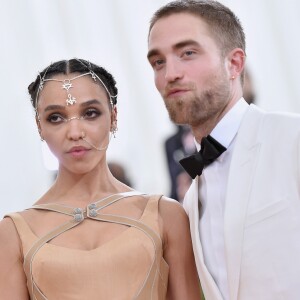 Robert Pattinson e FKA Twigs estavam juntos desde setembro de 2014