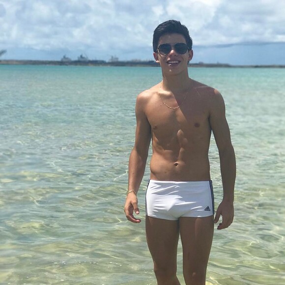 Atualmente solteiro, Thomaz Costa está passando uma temporada em Porto Seguro