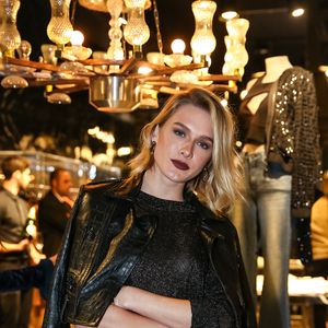 Fiorella Mattheis vive romance com Roberto Marinho Neto, o Robertinho, herdeiro da Globo