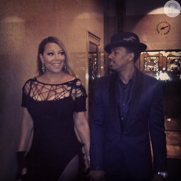 Mariah Carey e Nick Cannon estão separados. De acordo com a revista 'OK', a cantora não aguentava mais manter as aparências de seu casamento