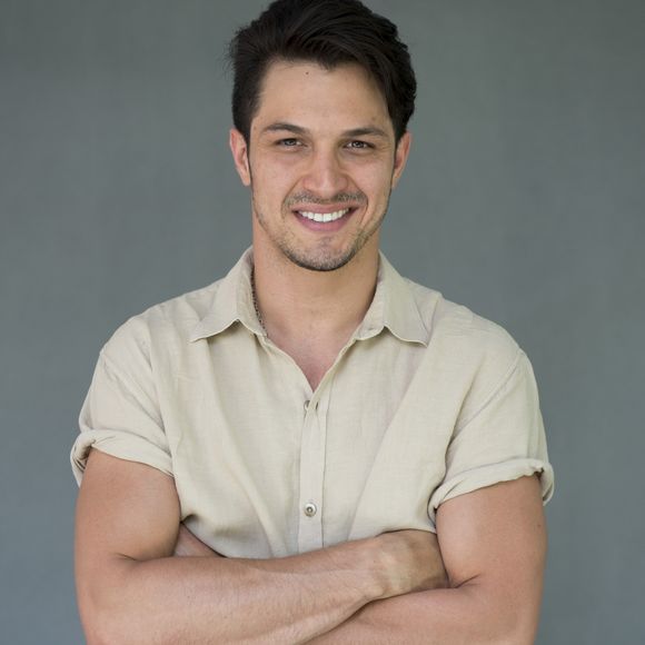 'A gente está fazendo aula de luta, de espada, equitação. É uma emoção', comemorou Rômulo Estrela