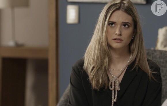 Simone (Juliana Paiva) será feita refém pelo agiota que emprestou dinheiro à Silvana (Lília Cabral) em 'A Força do Querer'