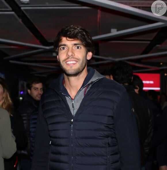 Kaká, em julho deste ano, negou ter ficado noivo da namorada