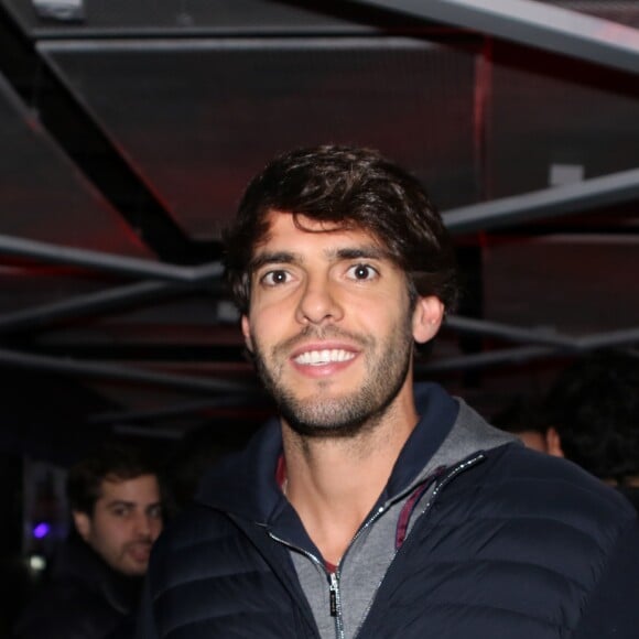 Kaká, em julho deste ano, negou ter ficado noivo da namorada