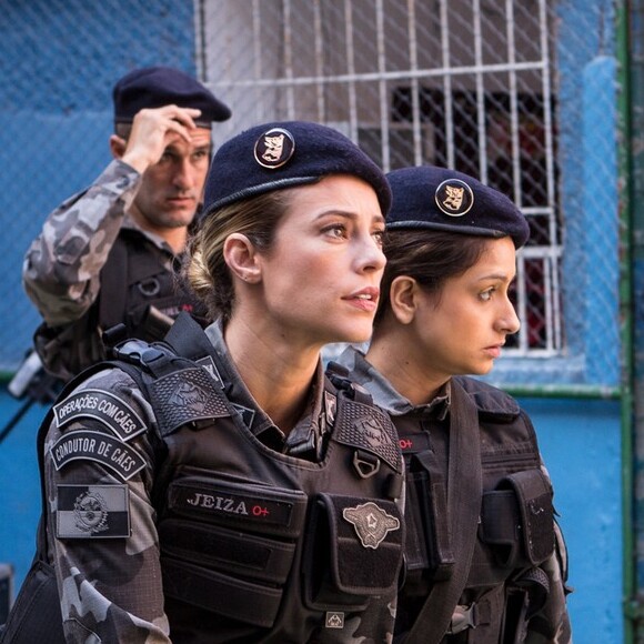 Jeiza (Paolla Oliveira) mata Sabiá (Jonathan Azevedo), na novela 'A Força do Querer'