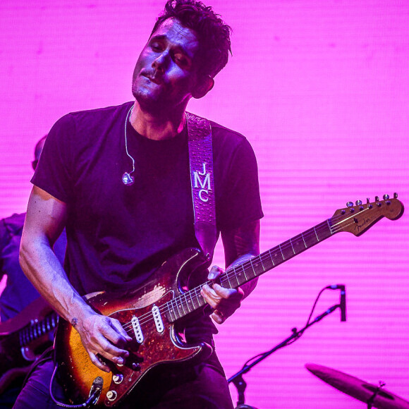 John Mayer aproveitou para refletir sobre os 40 anos recém-completados no show