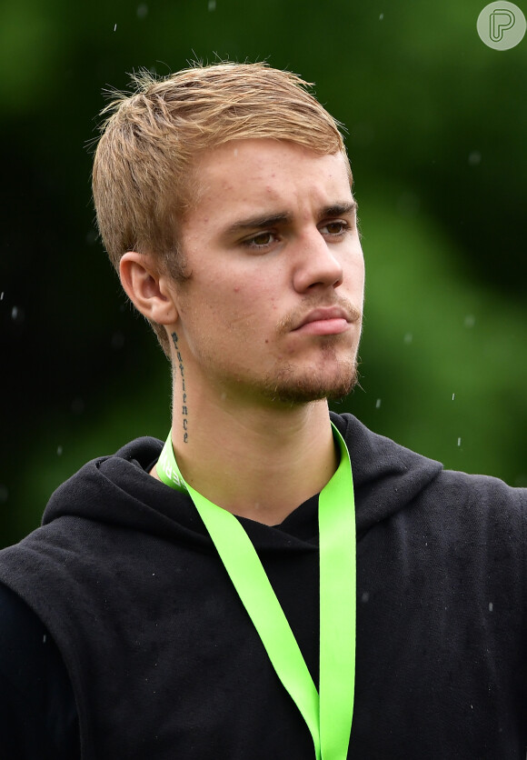 No Instagram, Justin Bieber explicou o motivo de se afastar dos palcos