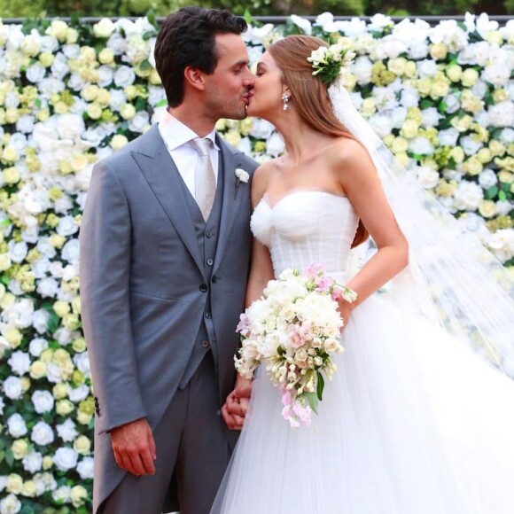 Marina Ruy Barbosa e o piloto Xandinho Negrão tiveram quatro cerimônias de casamento