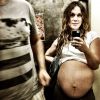Prestes a dar à luz, Vanessa Lóes publicou uma foto e chamou atenção dos seus seguidoes pelo tamanho da barriga