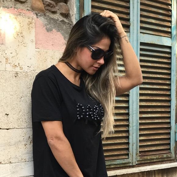 'Uma boa temporada de aprendizado', escreveu Mayra Cardi em legenda de foto feita em Velletri, uma comuna italiana na região do Lácio, província de Roma