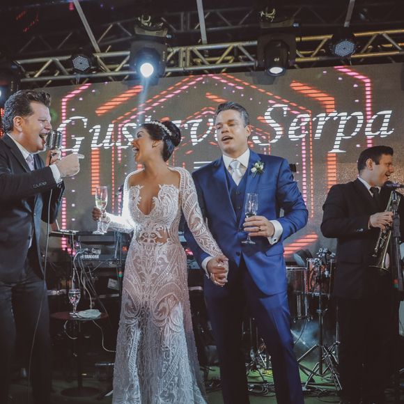 'O meu vestido (de noiva) foi emprestado. A estilista desenhou do jeito que eu quis, daí ela falou: 'você usa e depois devolve'', contou ex-BBB Munik Nunes